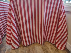 90 x 132 red/white  Carnival Linen