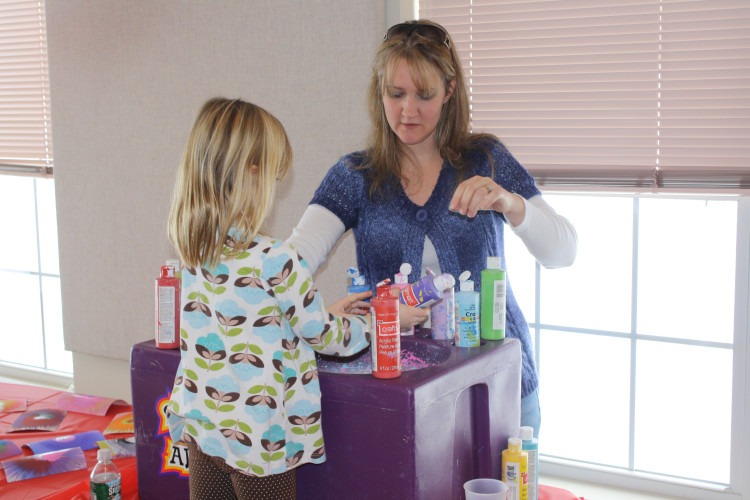 Arts & Crafts Arts & Crafts